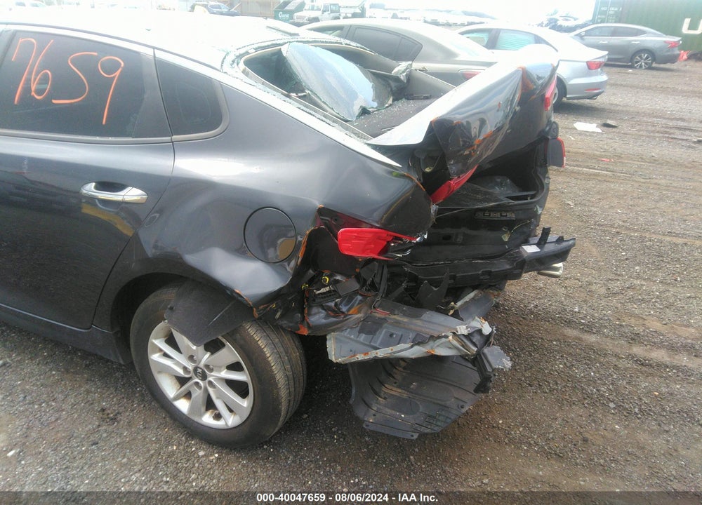 2017 KIA OPTIMA LX VIN: 5XXGT4L36HG157965