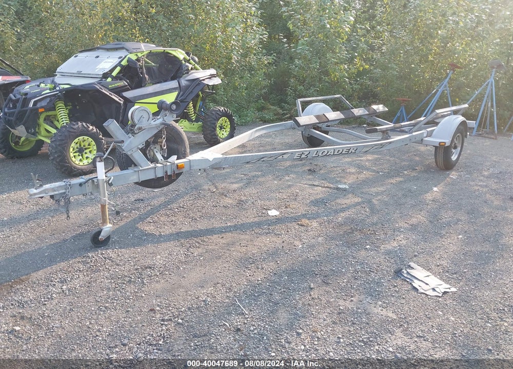2002 EZ LOADER TRAILER VIN: 1ZEAAAMC43A010313