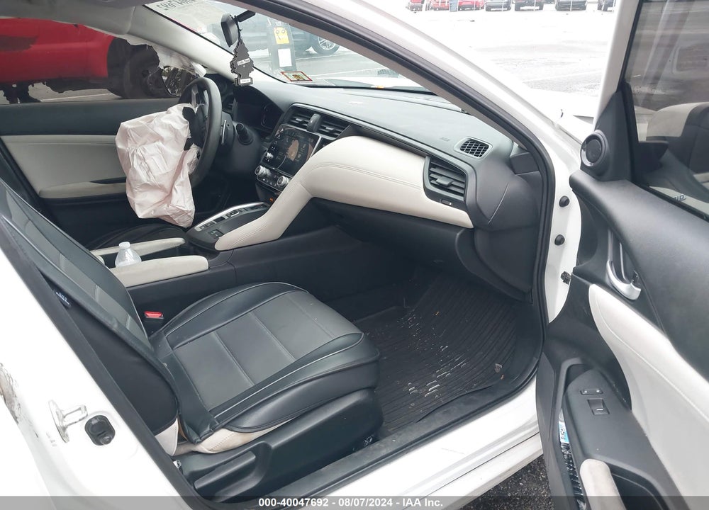 2019 HONDA INSIGHT EX VIN: 19XZE4F53KE005092
