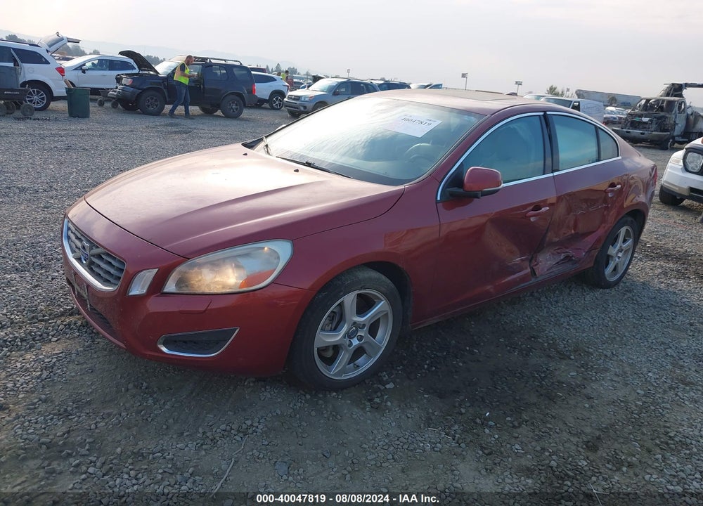 2013 VOLVO S60 T5/T5 PLATINUM/T5 PREMIER/T5 PREMIER PLUS VIN: YV1612FS5D2185310