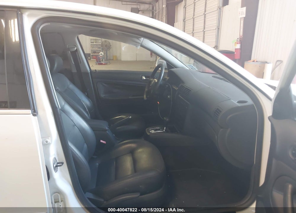 2004 VOLKSWAGEN PASSAT GLS VIN: WVWPD63B34E178271