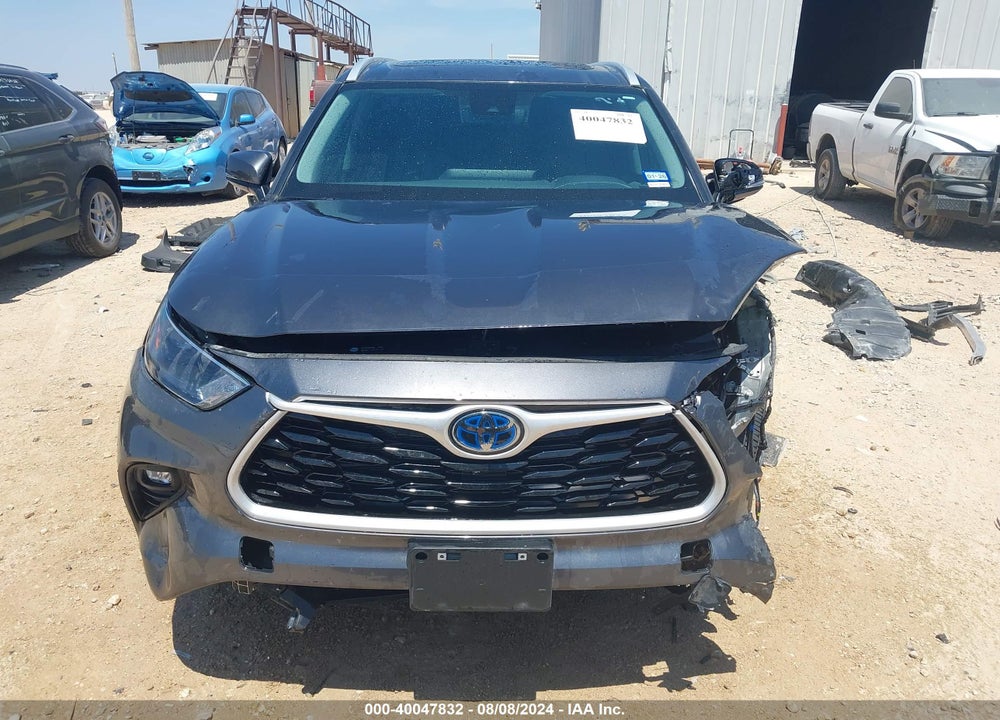 2024 TOYOTA HIGHLANDER HYBRID XLE VIN: 5TDKARAH5RS024822