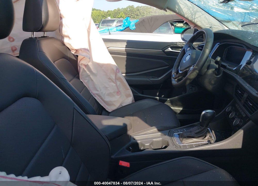 2021 VOLKSWAGEN JETTA 1.4T SEL VIN: 3VWE57BU2MM040547