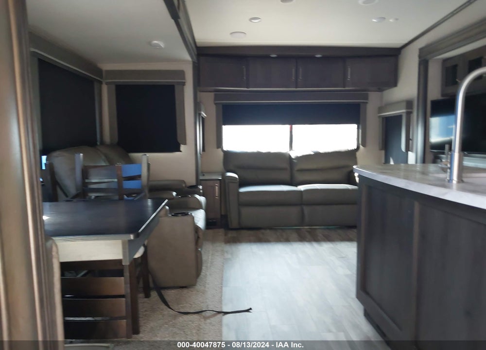 2022 GRAND DESIGN REFLECTION VIN: 573FR3429N3342672