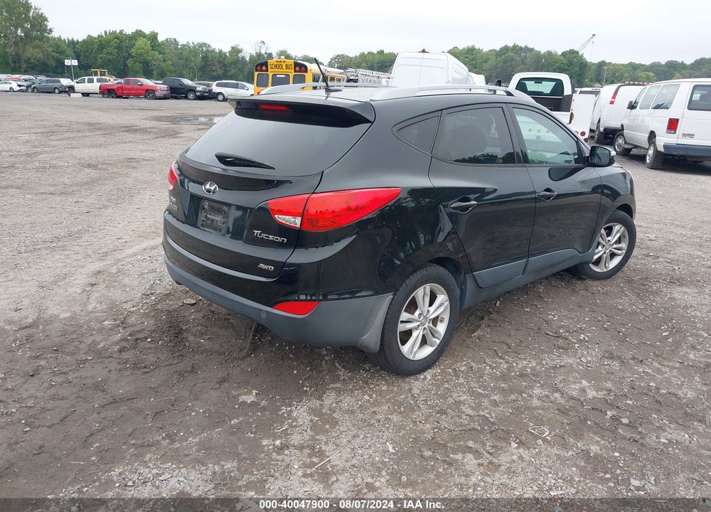 2013 HYUNDAI TUCSON GLS VIN: KM8JUCAC1DU609207