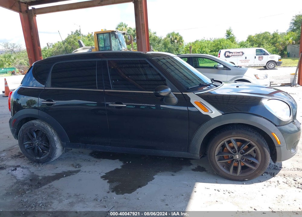 2016 MINI COUNTRYMAN COOPER VIN: WMWZB3C55GWR48652