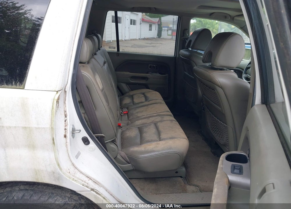 2006 HONDA PILOT EX-L VIN: 2HKYF185X6H540491