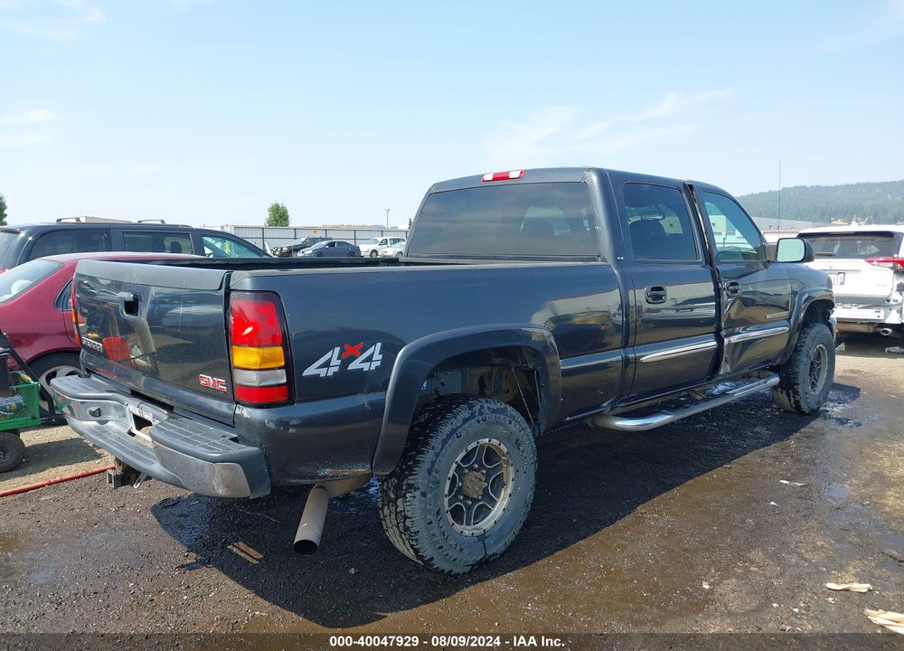 2004 GMC SIERRA 2500HD SLE VIN: 1GTHK23U84F228161