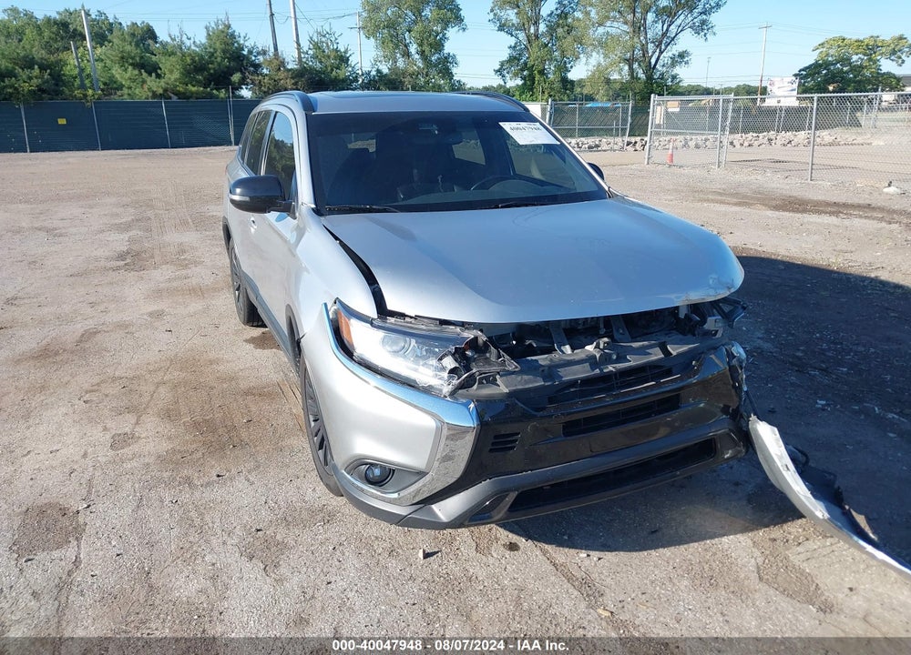 2020 MITSUBISHI OUTLANDER LE 2.4 VIN: JA4AD3A31LJ000746