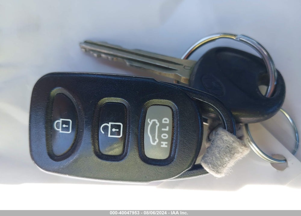 2010 HYUNDAI ELANTRA GLS VIN: KMHDU4AD5AU123894