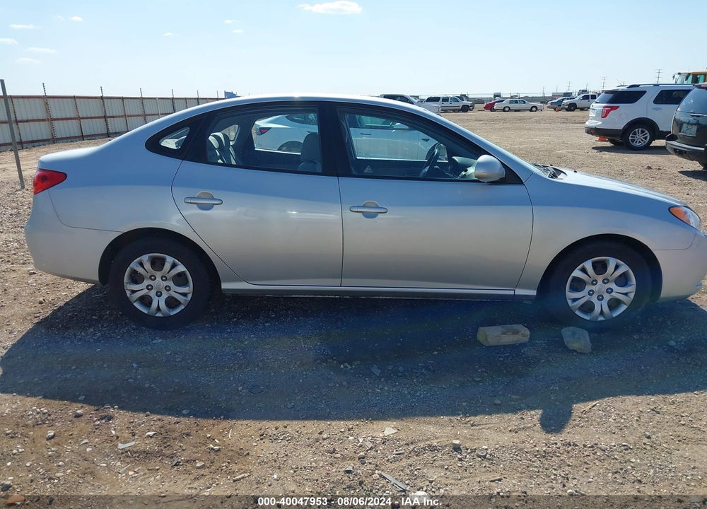 2010 HYUNDAI ELANTRA GLS VIN: KMHDU4AD5AU123894
