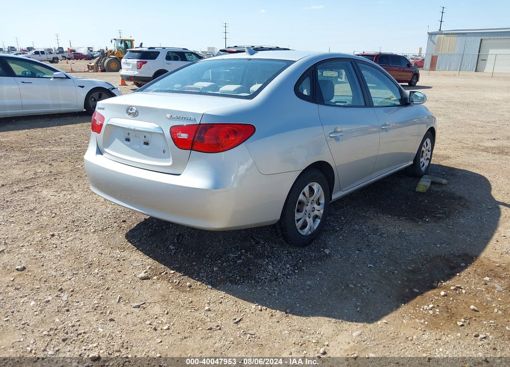 2010 HYUNDAI ELANTRA GLS VIN: KMHDU4AD5AU123894