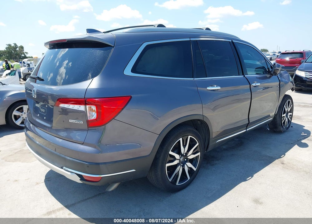 2021 HONDA PILOT 2WD TOURING 8 PASSENGER VIN: 5FNYF5H99MB020305