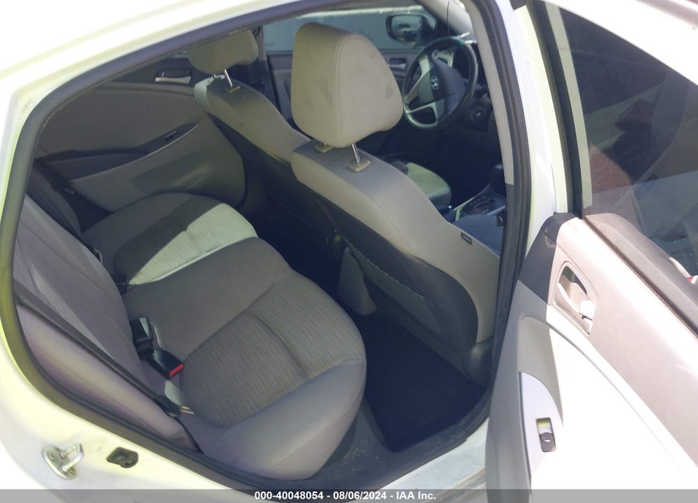 2016 HYUNDAI ACCENT SE VIN: KMHCT4AE4GU111655