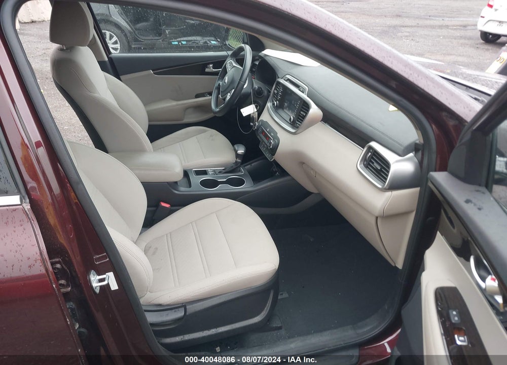 2019 KIA SORENTO 2.4L LX VIN: 5XYPGDA36KG525670