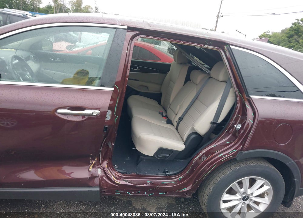 2019 KIA SORENTO 2.4L LX VIN: 5XYPGDA36KG525670