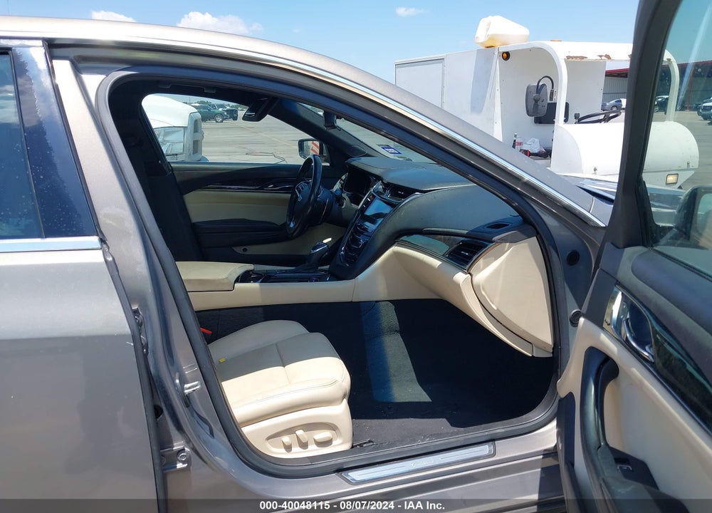 2017 CADILLAC CTS LUXURY VIN: 1G6AR5SX2H0139661