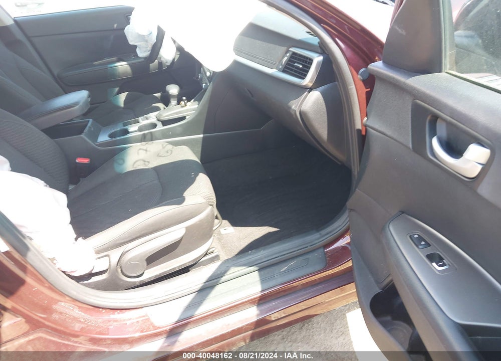 2020 KIA OPTIMA LX VIN: 5XXGT4L37LG394778