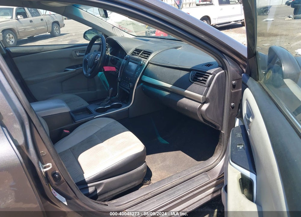 2017 TOYOTA CAMRY SE VIN: 4T1BF1FK0HU640988