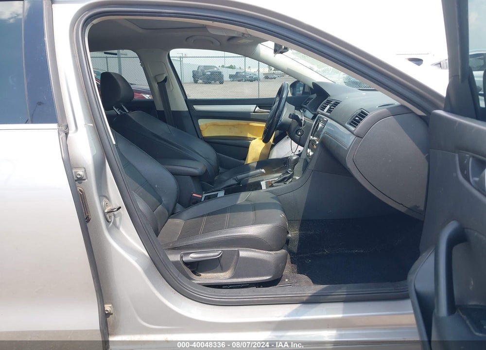 2012 VOLKSWAGEN PASSAT SE W/SUNROOF VIN: 1VWBH7A32CC095731
