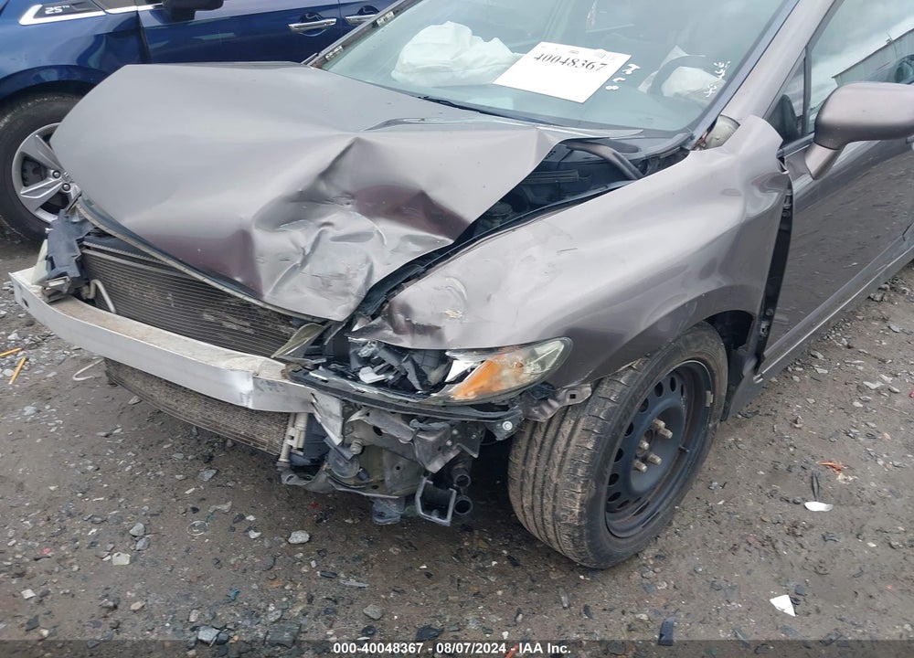2011 HONDA CIVIC LX VIN: 19XFA1F5XBE037938