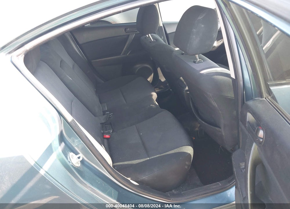 2010 MAZDA 3 I SPORT VIN: JM1BL1SFXA1109634
