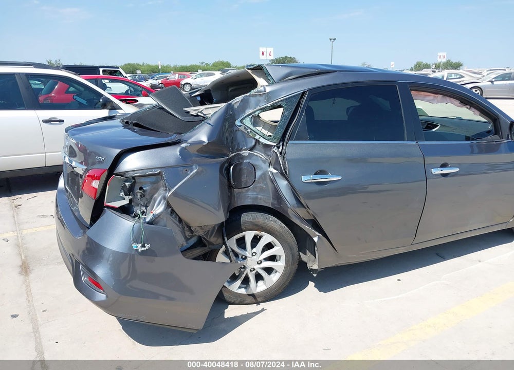 2019 NISSAN SENTRA SV VIN: 3N1AB7AP7KL627452