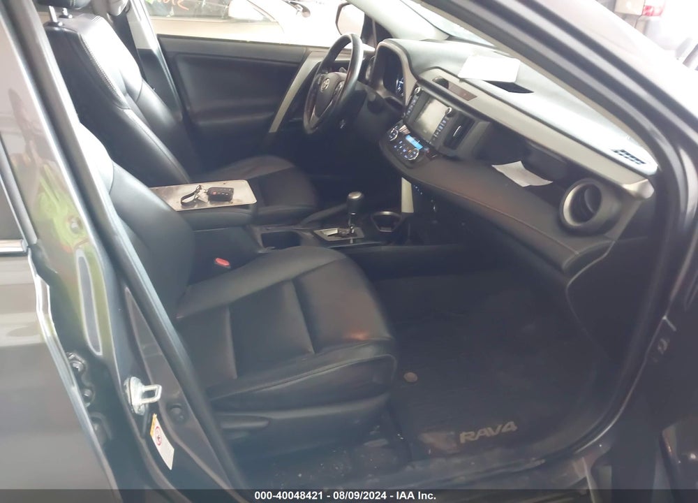 2016 TOYOTA RAV4 LIMITED VIN: JTMDFREV2GJ083637