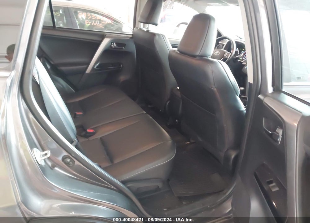 2016 TOYOTA RAV4 LIMITED VIN: JTMDFREV2GJ083637