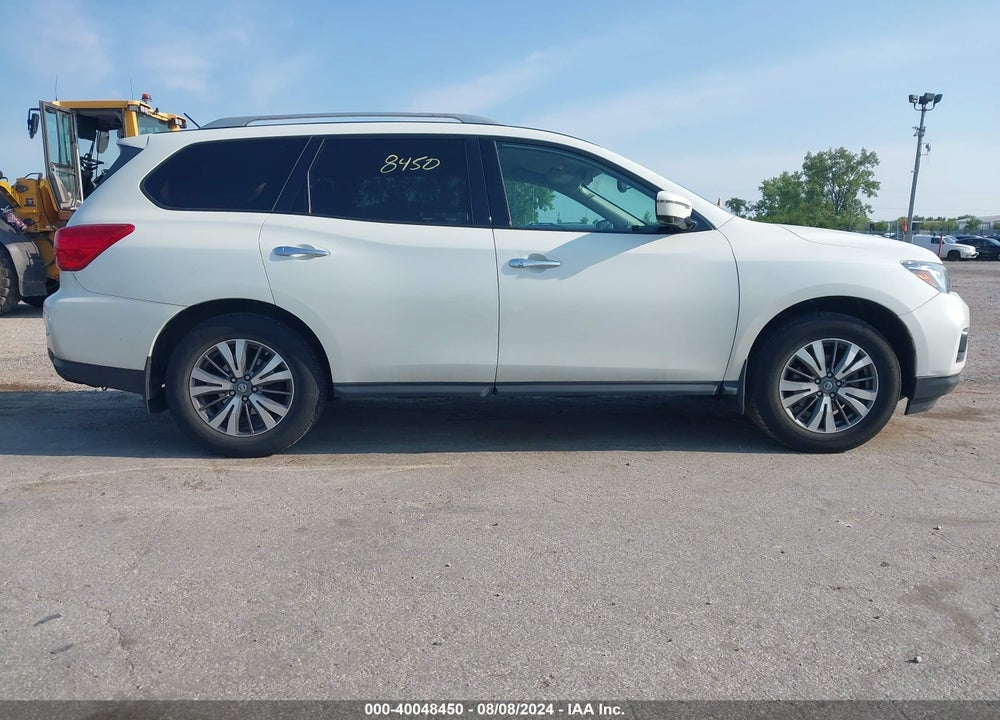 2017 NISSAN PATHFINDER SL VIN: 5N1DR2MM7HC643743