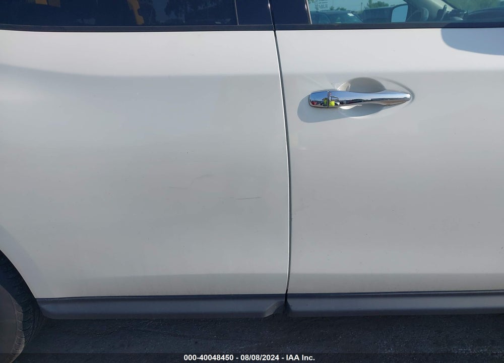 2017 NISSAN PATHFINDER SL VIN: 5N1DR2MM7HC643743