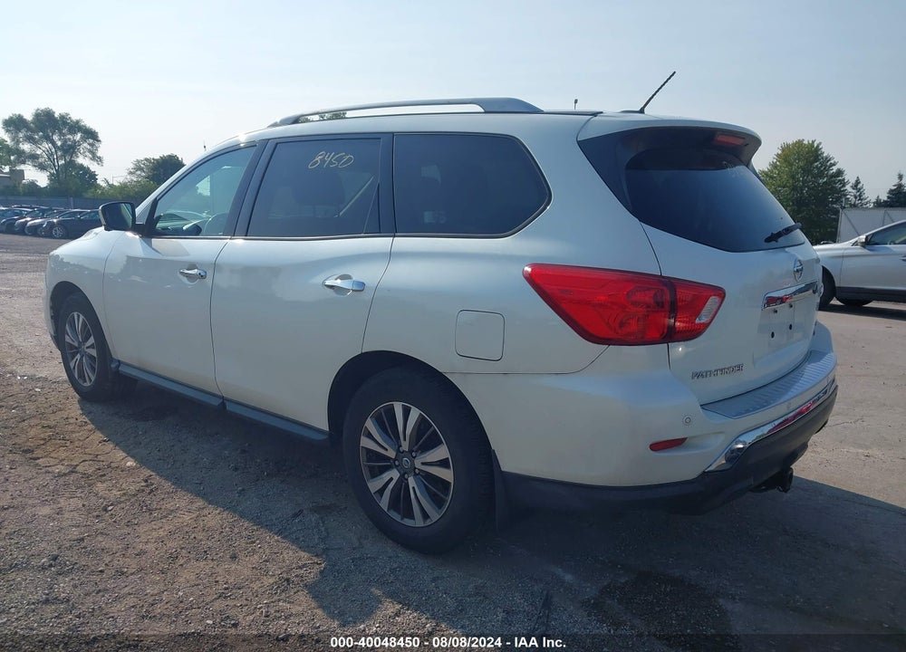 2017 NISSAN PATHFINDER SL VIN: 5N1DR2MM7HC643743