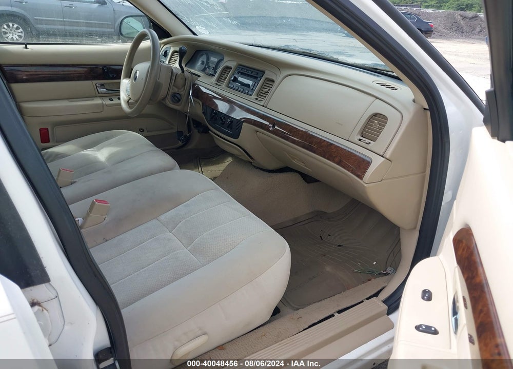 2008 MERCURY GRAND MARQUIS GS VIN: 2MEFM74V78X631417