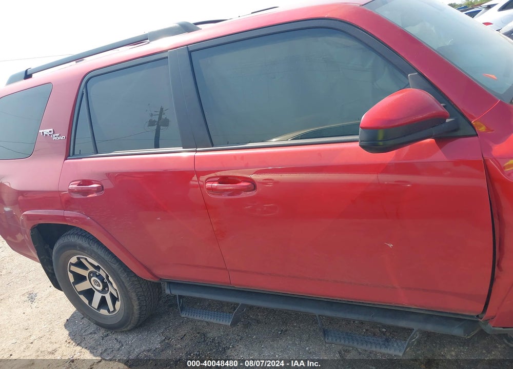 2022 TOYOTA 4RUNNER TRD OFF ROAD VIN: JTEPU5JR0N6015112