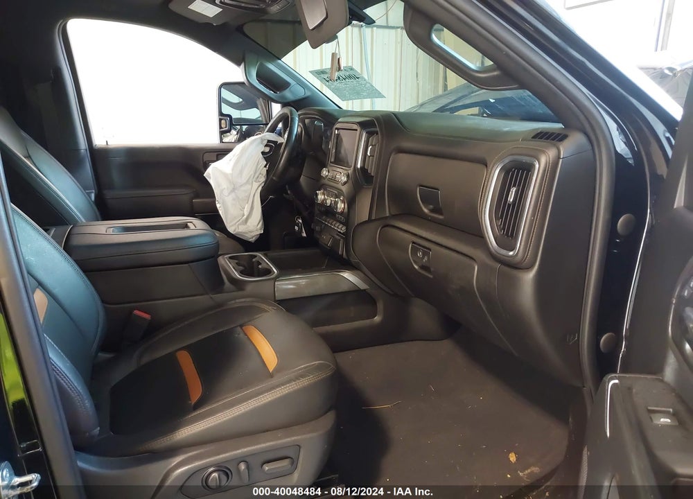 2022 GMC SIERRA 2500HD 4WD STANDARD BED AT4 VIN: 1GT49PEYXNF124957