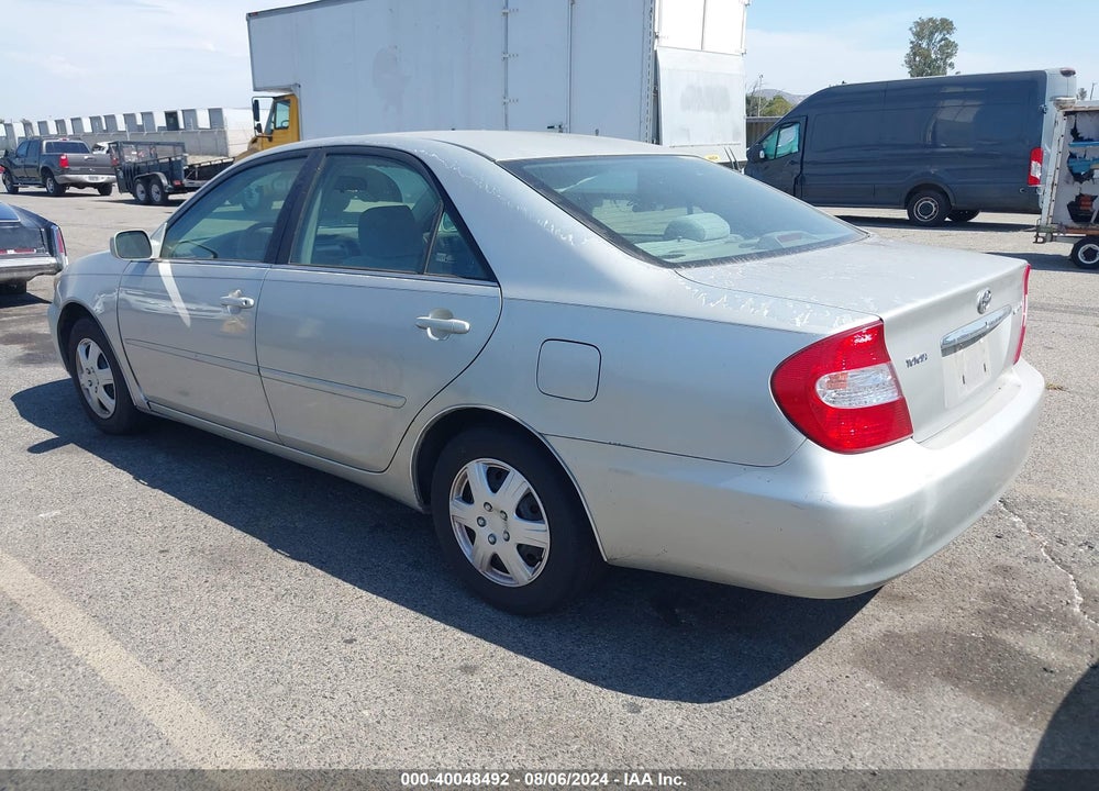 2004 TOYOTA CAMRY LE VIN: 4T1BE32K84U814370