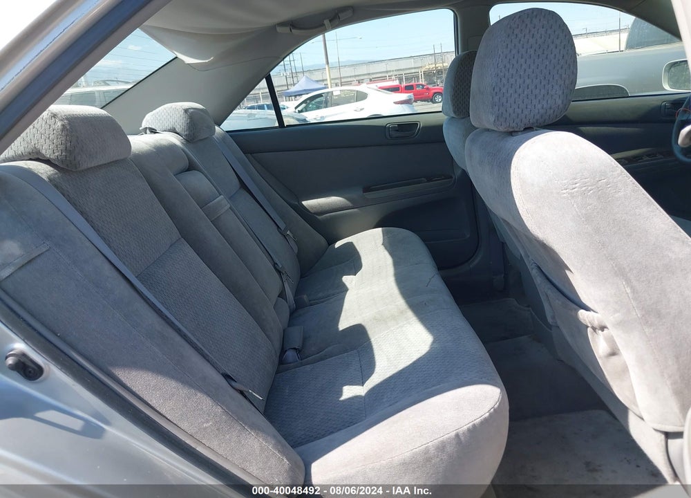2004 TOYOTA CAMRY LE VIN: 4T1BE32K84U814370