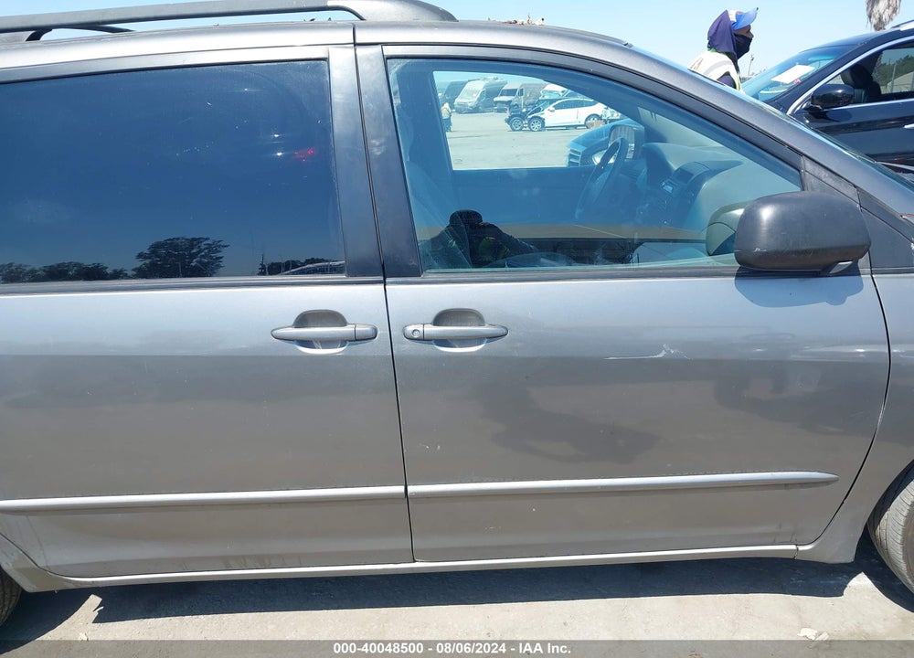 2005 TOYOTA SIENNA VIN: 5TDZA23C65S310163