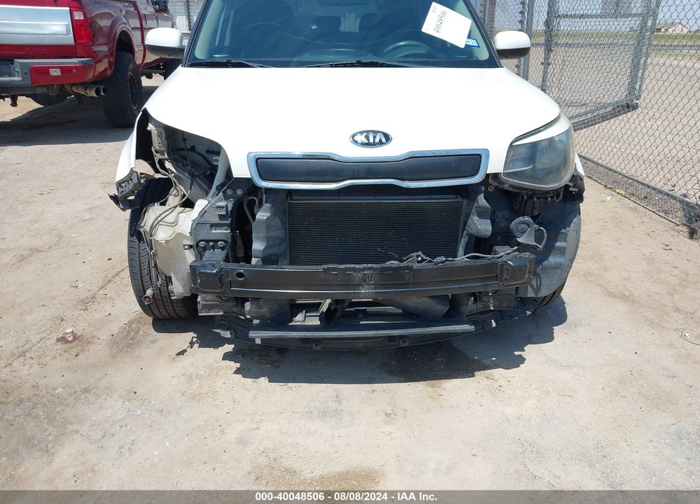 2014 KIA SOUL VIN: KNDJN2A2XE7045558