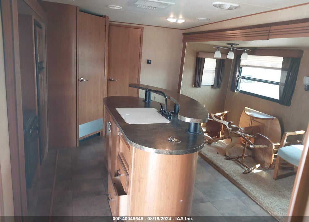 2013 CROSSROADS CRUSIER AIRE TRAVEL TRAILER VIN: 4V0TC2720DE011215