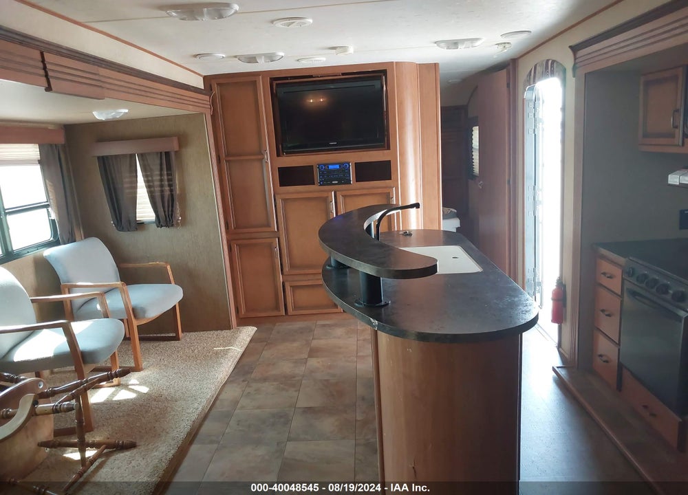 2013 CROSSROADS CRUSIER AIRE TRAVEL TRAILER VIN: 4V0TC2720DE011215
