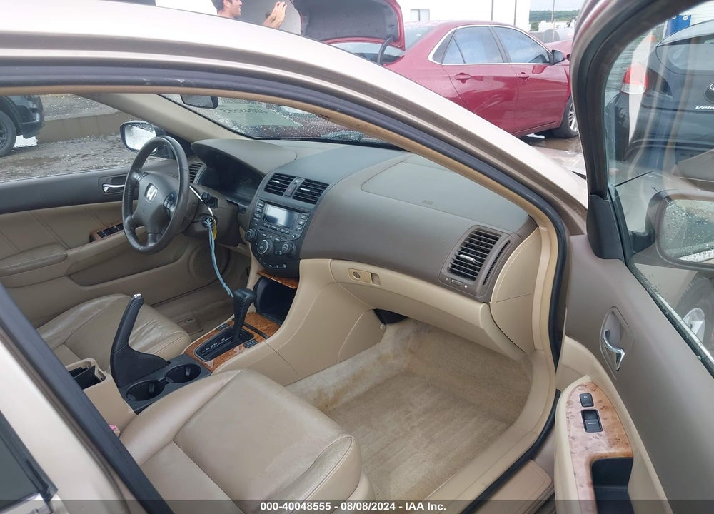 2004 HONDA ACCORD 3.0 EX VIN: 1HGCM66534A090284