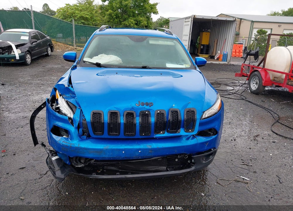 2018 JEEP CHEROKEE LATITUDE FWD VIN: 1C4PJLCB7JD587317