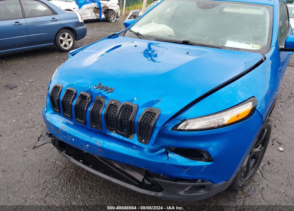 2018 JEEP CHEROKEE LATITUDE FWD VIN: 1C4PJLCB7JD587317
