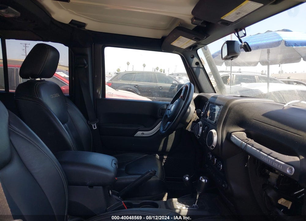 2016 JEEP WRANGLER UNLIMITED SAHARA VIN: 1C4HJWEG5GL248522