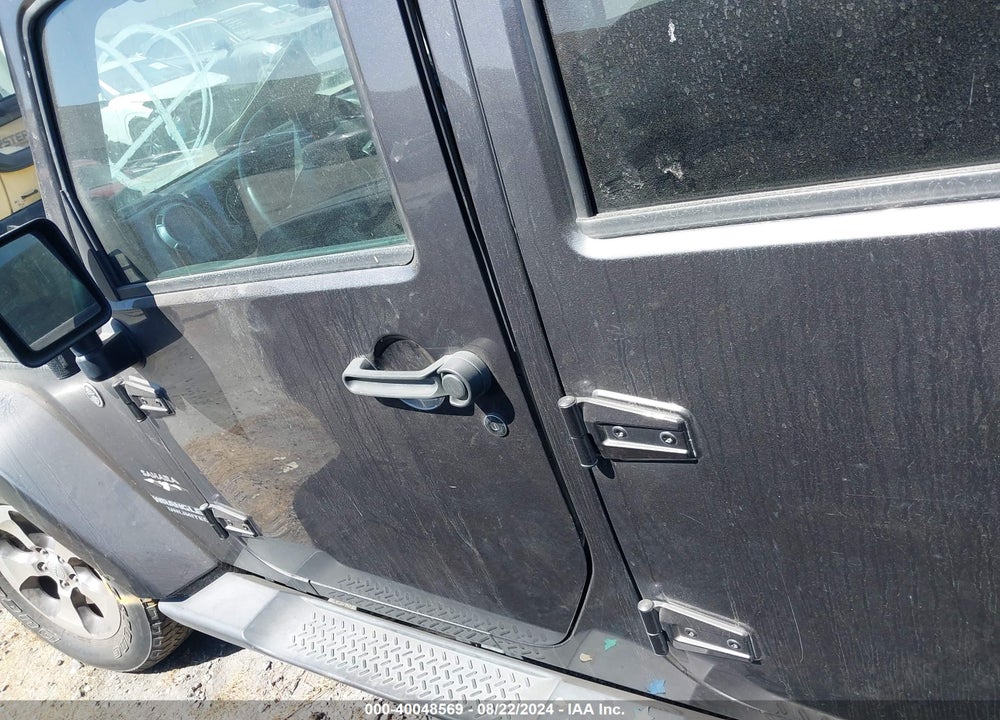 2016 JEEP WRANGLER UNLIMITED SAHARA VIN: 1C4HJWEG5GL248522