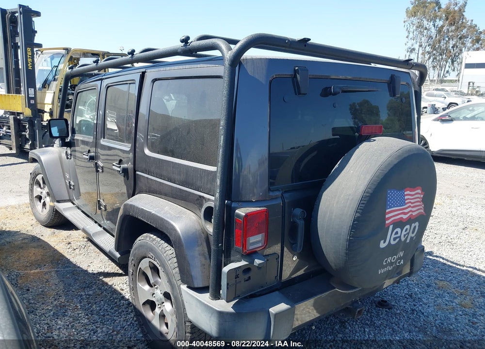 2016 JEEP WRANGLER UNLIMITED SAHARA VIN: 1C4HJWEG5GL248522