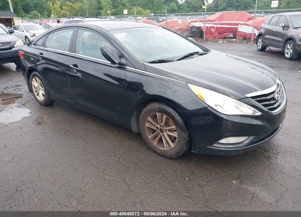 2013 HYUNDAI SONATA GLS VIN: 5NPEB4AC1DH643868