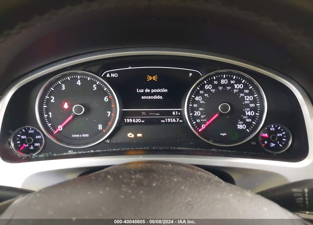 2013 VOLKSWAGEN TOUAREG VR6 LUX VIN: WVGEF9BPXDD002528