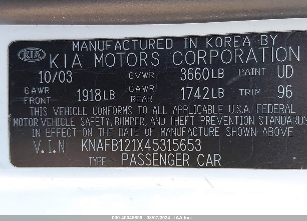 2004 KIA SPECTRA LS VIN: KNAFB121X45315653